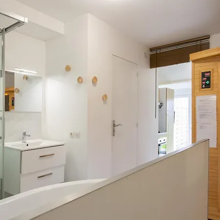 Apartmán Sejour Sauna Et Jacuzzi Cocon *